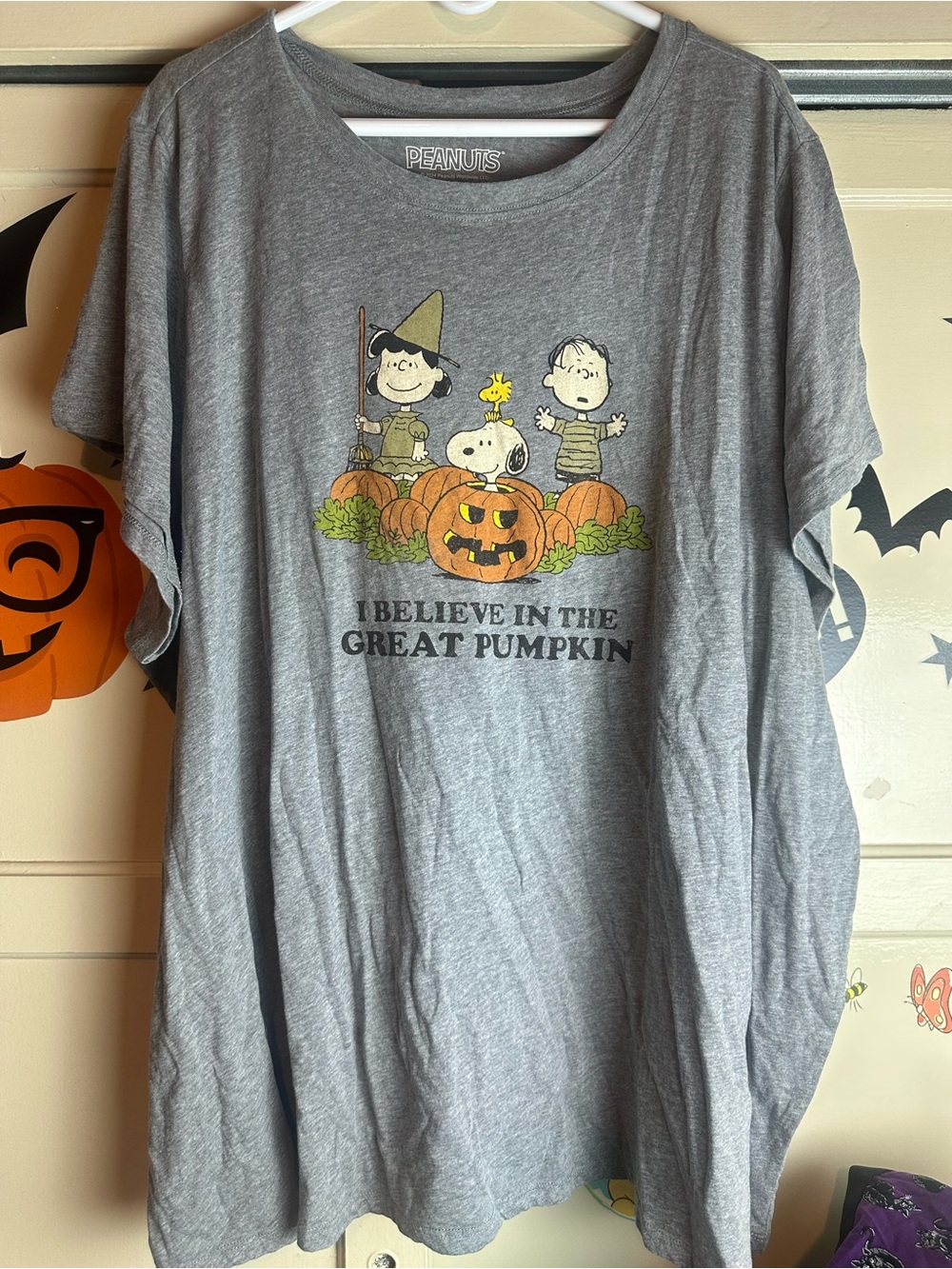 Peanuts Gray 'I Believe in the Great Pumpkin' Halloween Tee size 6X torrid